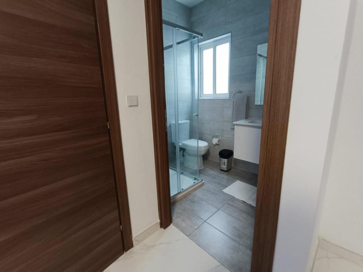Blu-M Central Qormi Exteriör bild